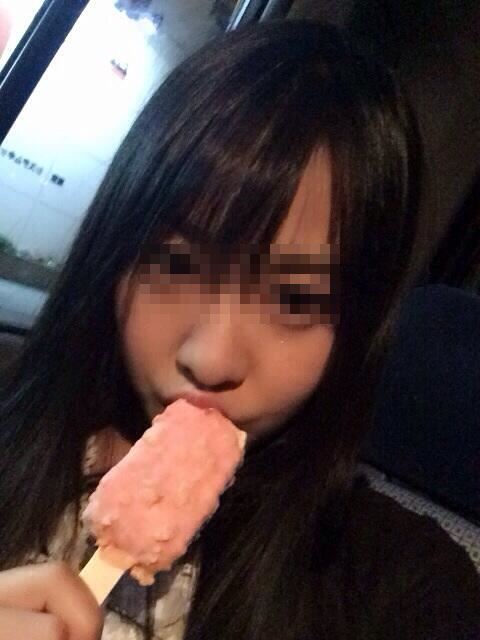 女神mikuがアイス食べてる